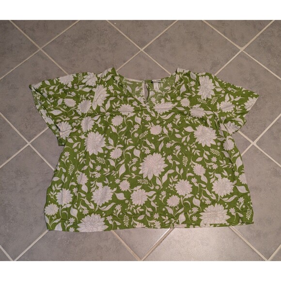 Ava & Viv Women's green floral print Plus Size Short Sleeve Blouse 3X - Picture 6 of 13